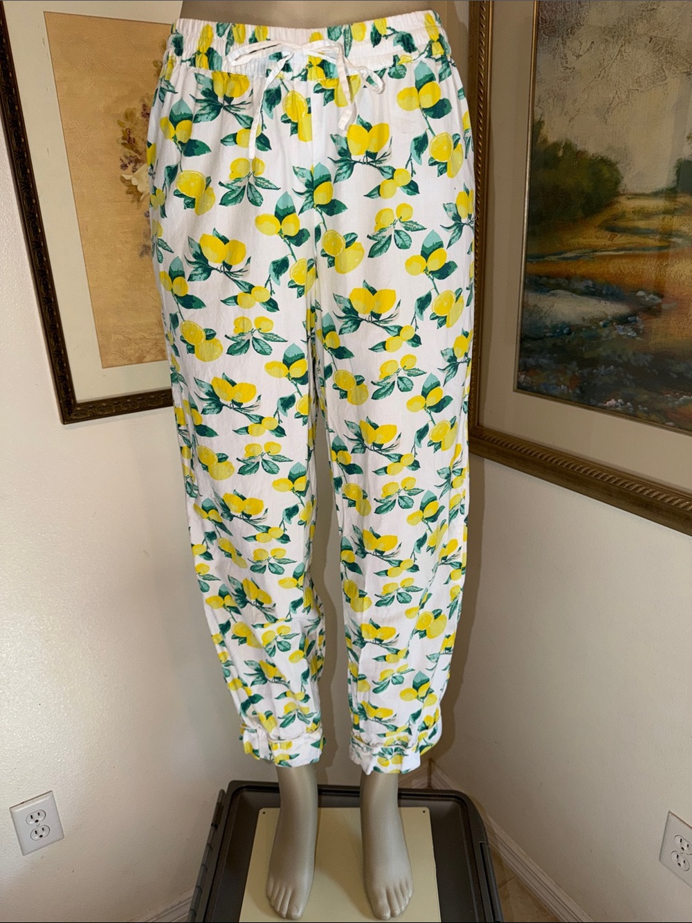 VENUS Jogger Women's White Lemon Print Drawstring  Pants Size XS